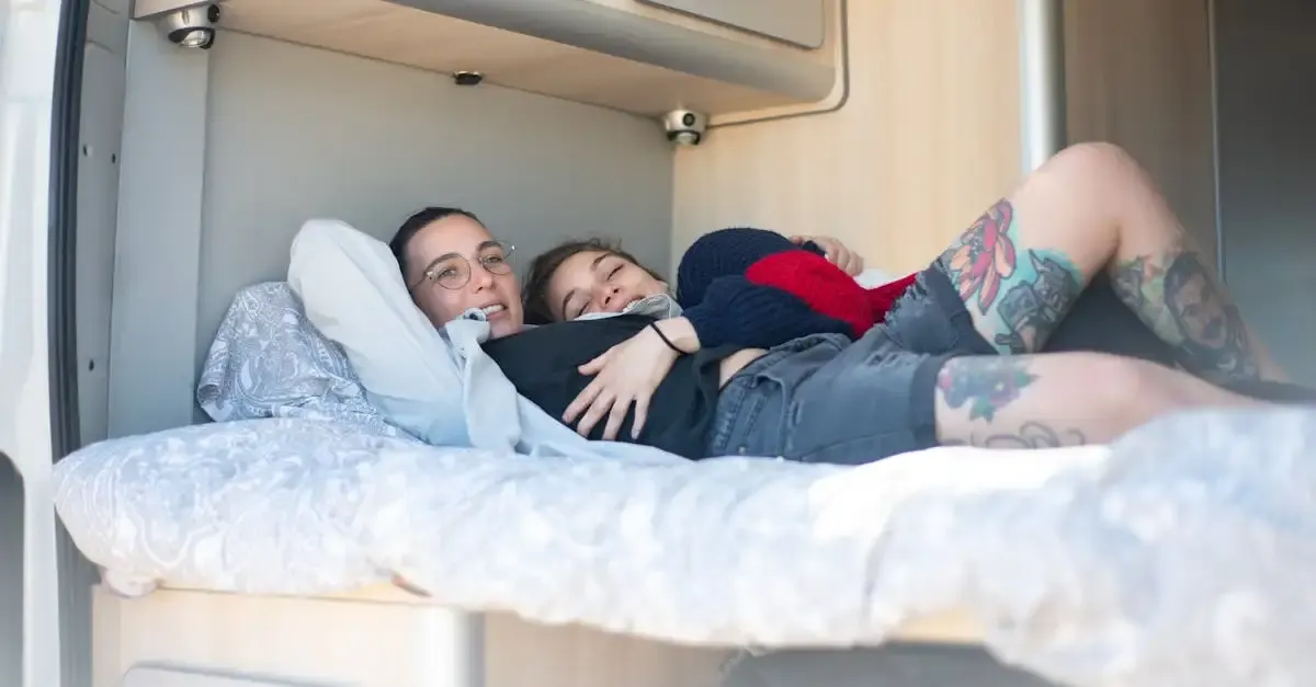 Caravan met lengte bedden